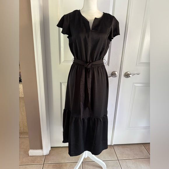 Lucky Brand Women's Flutter Sleeve Satin Tiered Midi Dress - Picture 4 of 16